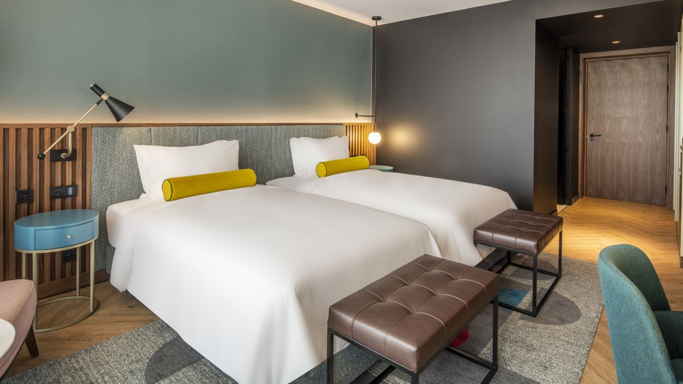 br-opobr-deluxe-twin-inside-34221_Wide-Hor