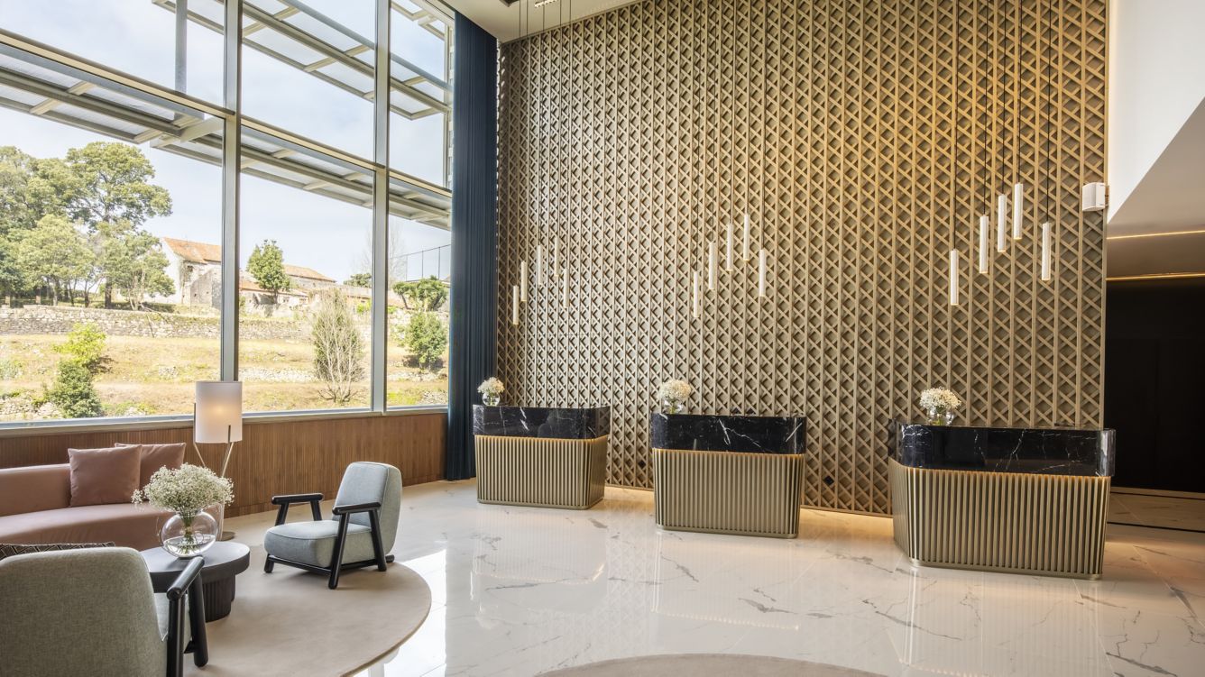 br-opobr-reception-counters-25152_Wide-Hor